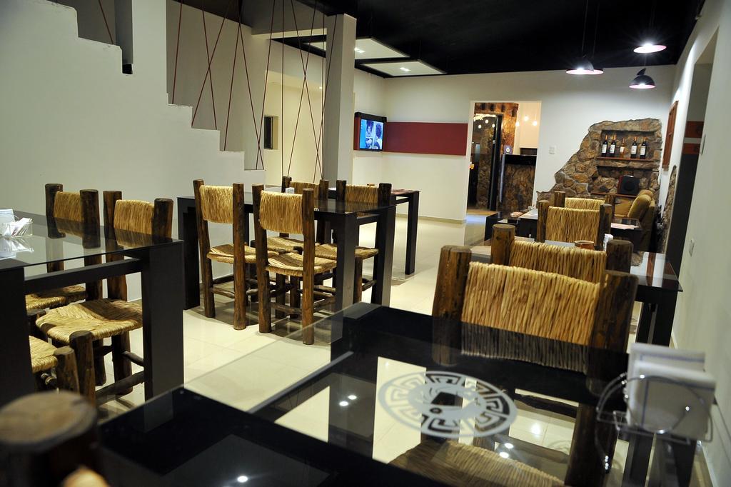 Hotel Pucara Y Rent A Car La Rioja Ngoại thất bức ảnh